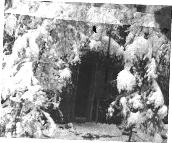 O. Kiudsoo ja A. Pilti viimane punker 1953. a. Foto: Erakogu