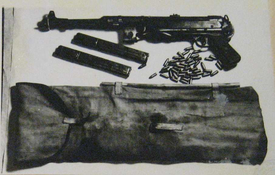 Ants Aunveri püstolkuulipilduja MP40