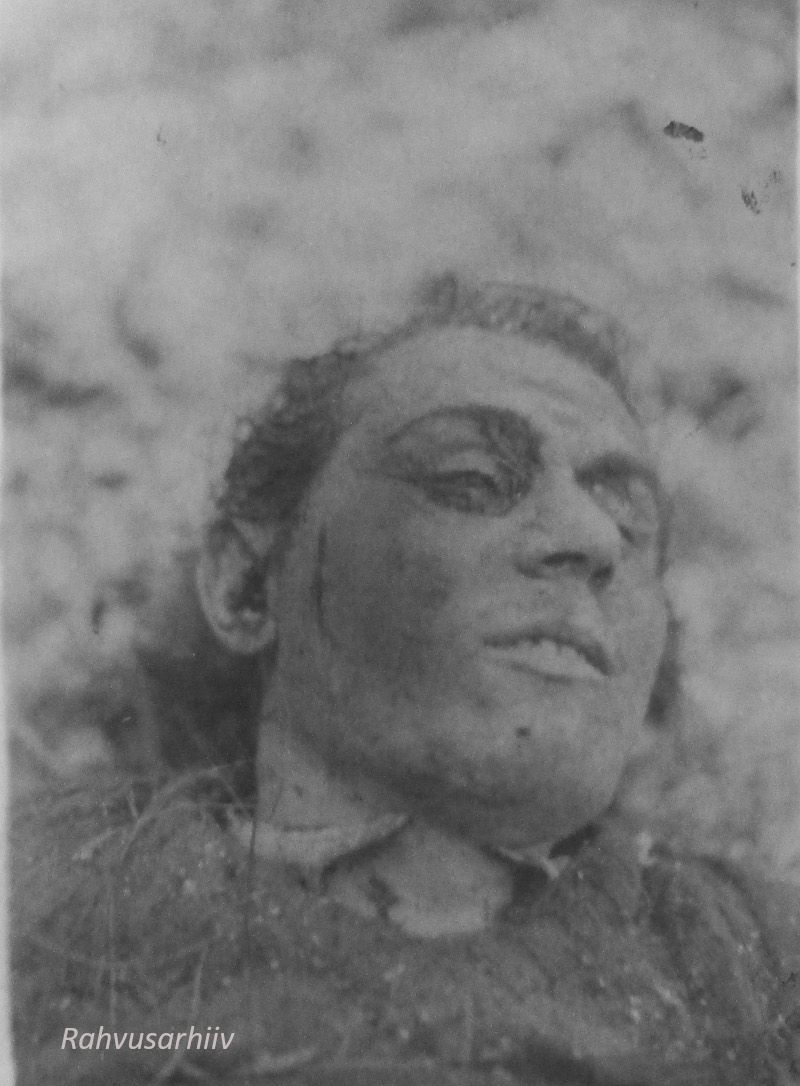 Artur Telling tapetuna.